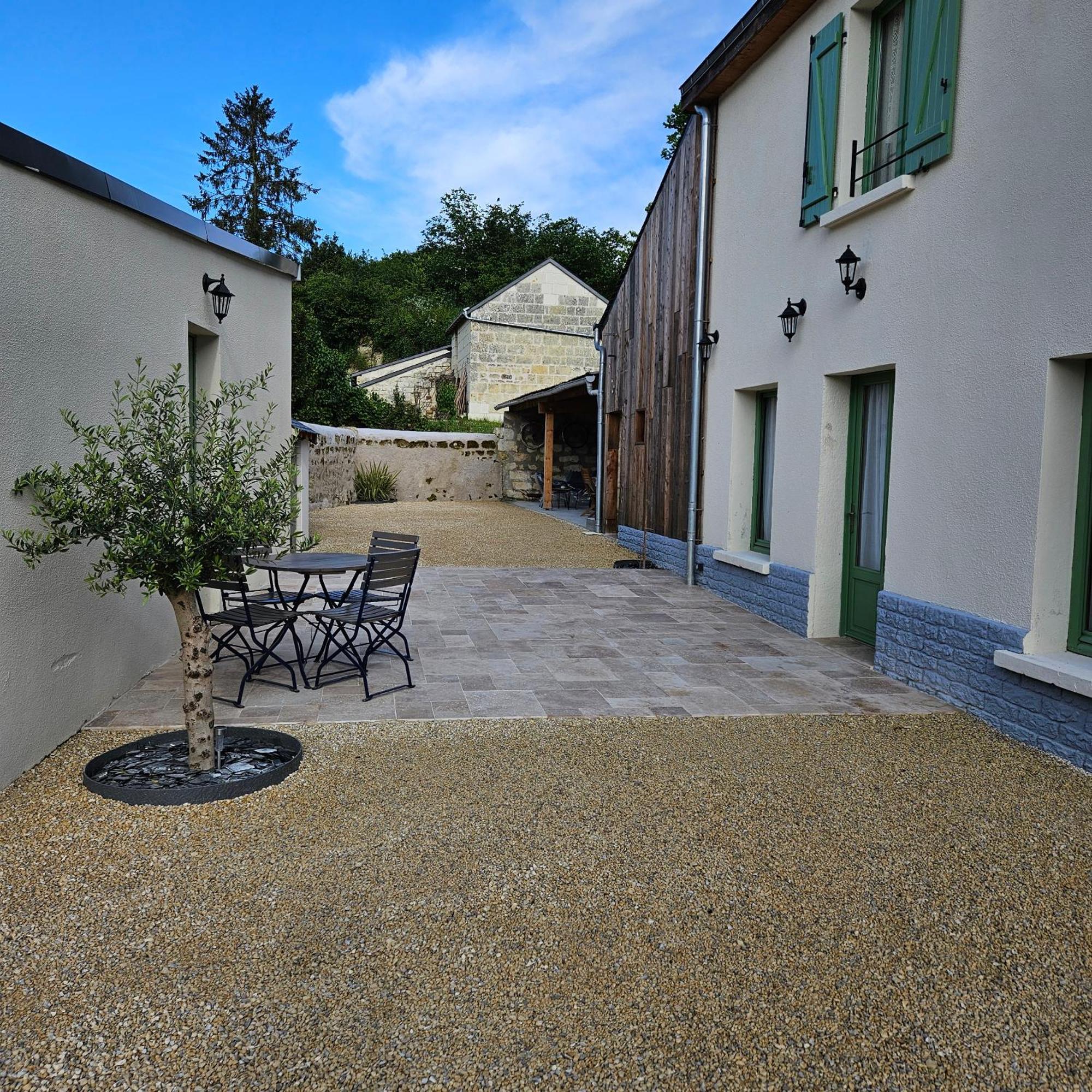 Gite Le Montinho Fontevraud l'Abbaye Exteriör bild